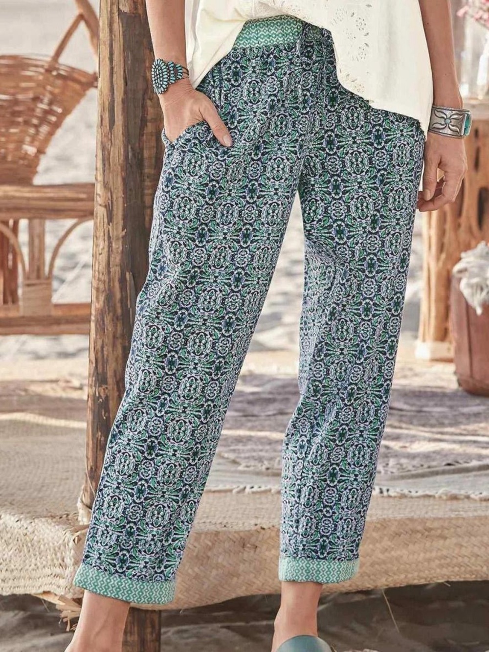 SUNDANCE 100% Cotton Printed Capri Pants in Blue - XL Petite
